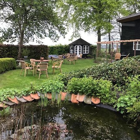 Bed and Breakfast Bed En Brochje De Hollen Ryptsjerk Exterior foto
